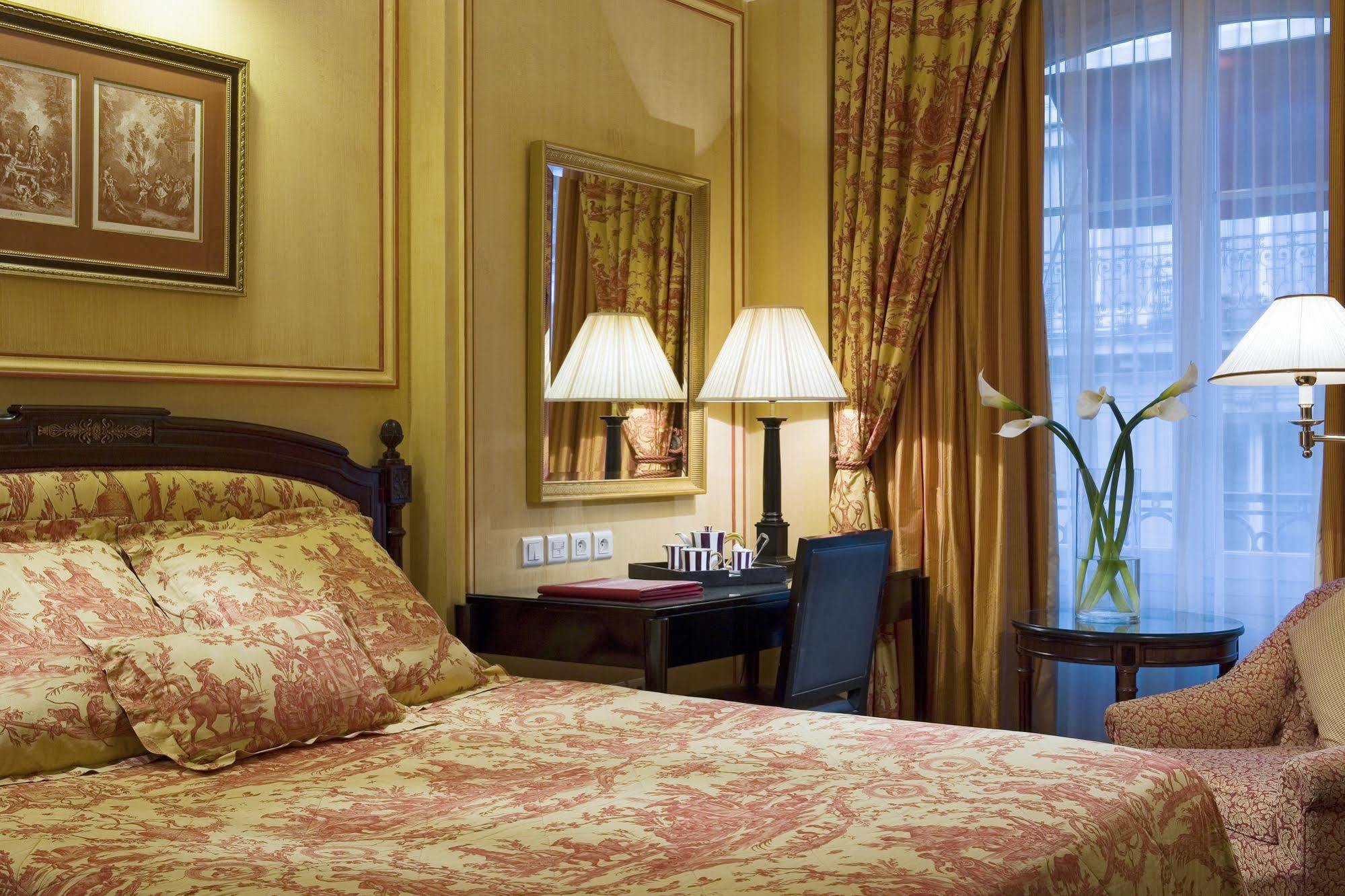 Francois 1Er Hotel Párizs Szoba fotó